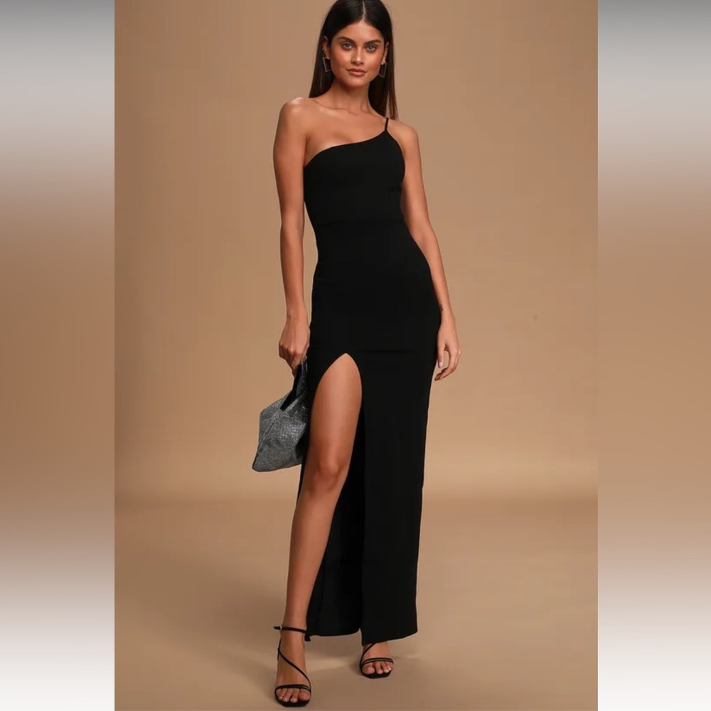 One Shoulder Maxi Dress